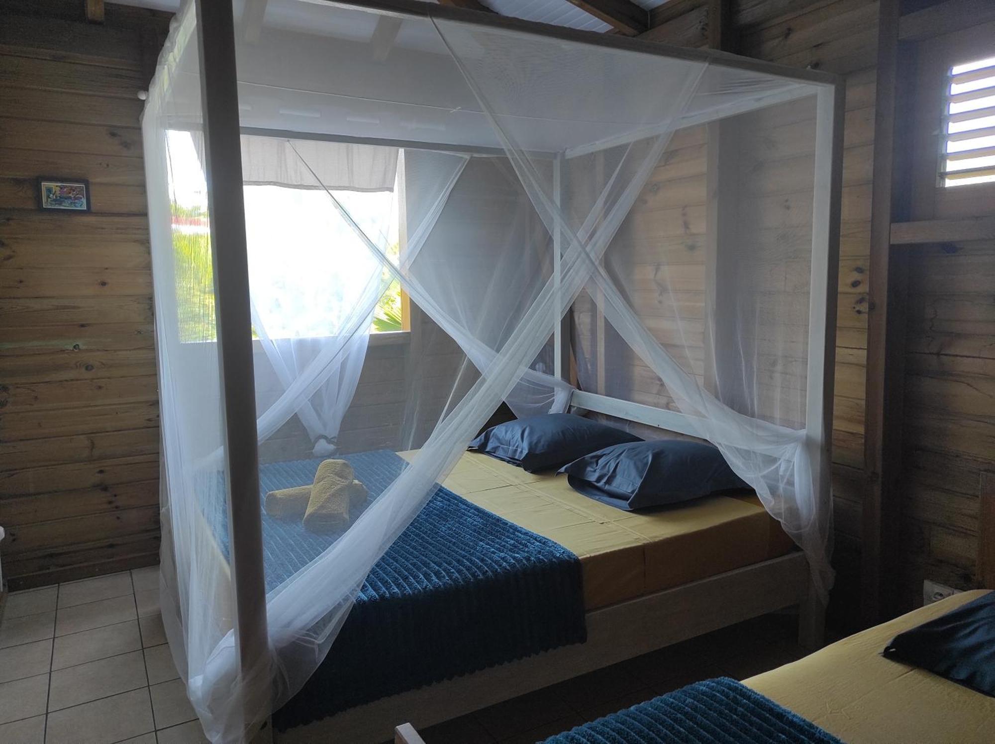 Le Tri Haut De Bellevue - Bungalow Heliconia Pointe-Noire Luaran gambar